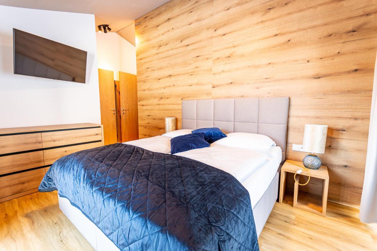 Max Relax Summercard Included Ski In-Ski Out Zell am See Bagian luar foto