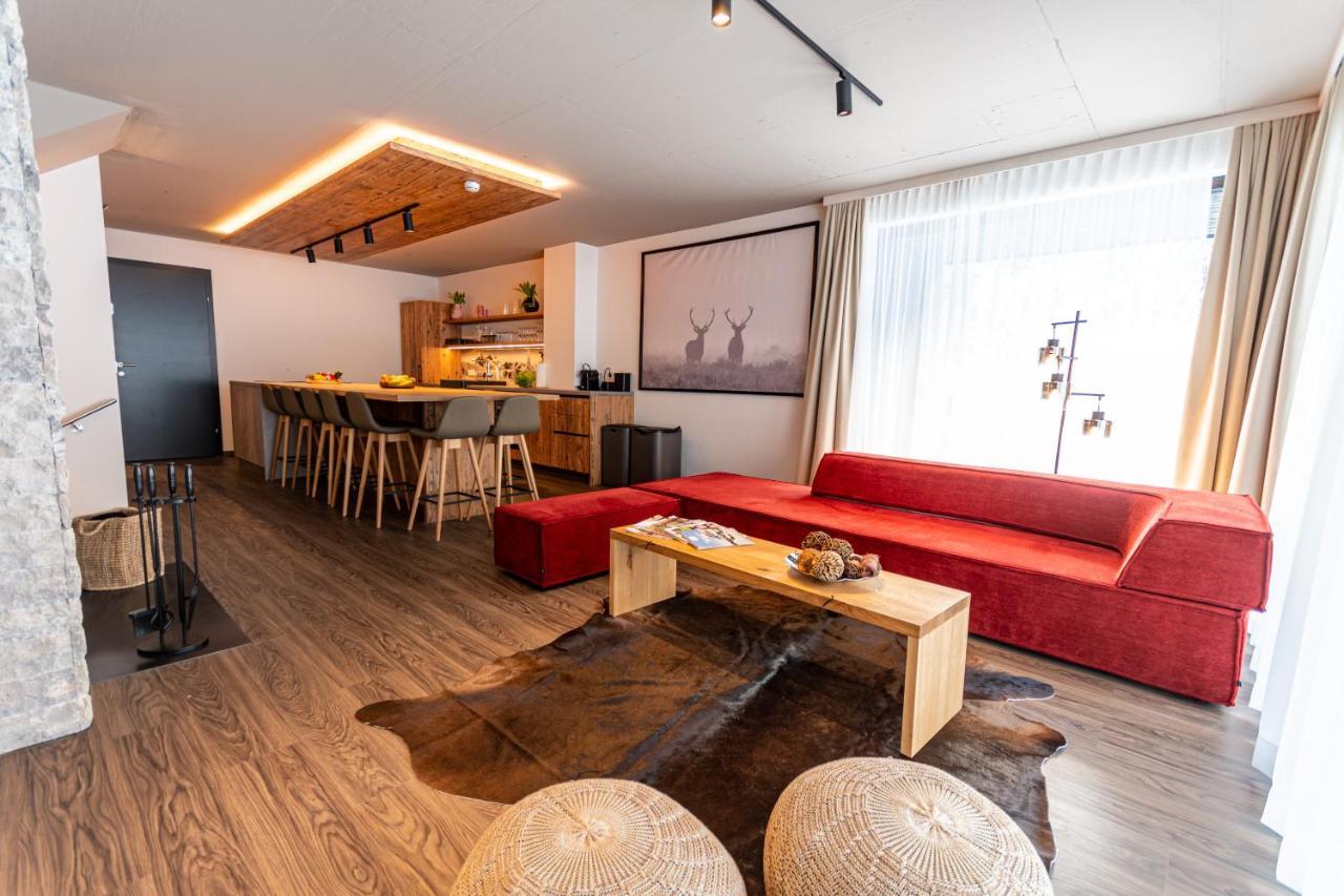 Max Relax Summercard Included Ski In-Ski Out Zell am See Bagian luar foto